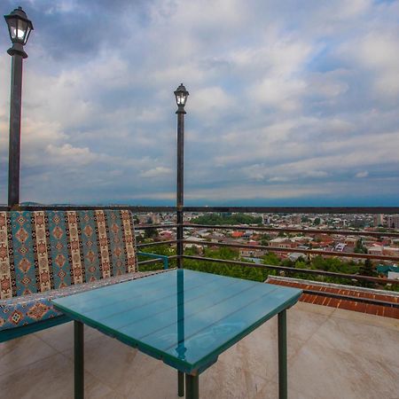 Hôtel Panorama Koutaïssi Extérieur photo