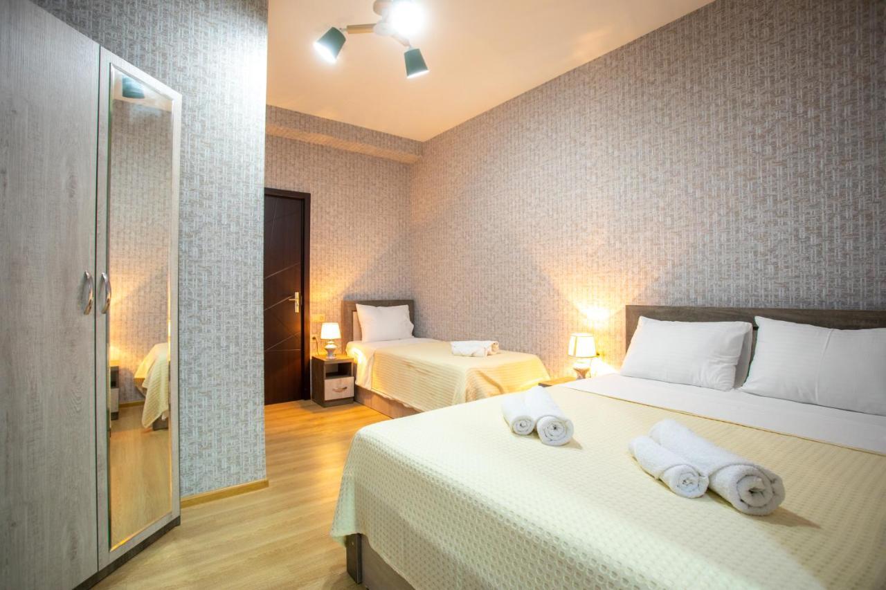 Hôtel Panorama Koutaïssi Extérieur photo