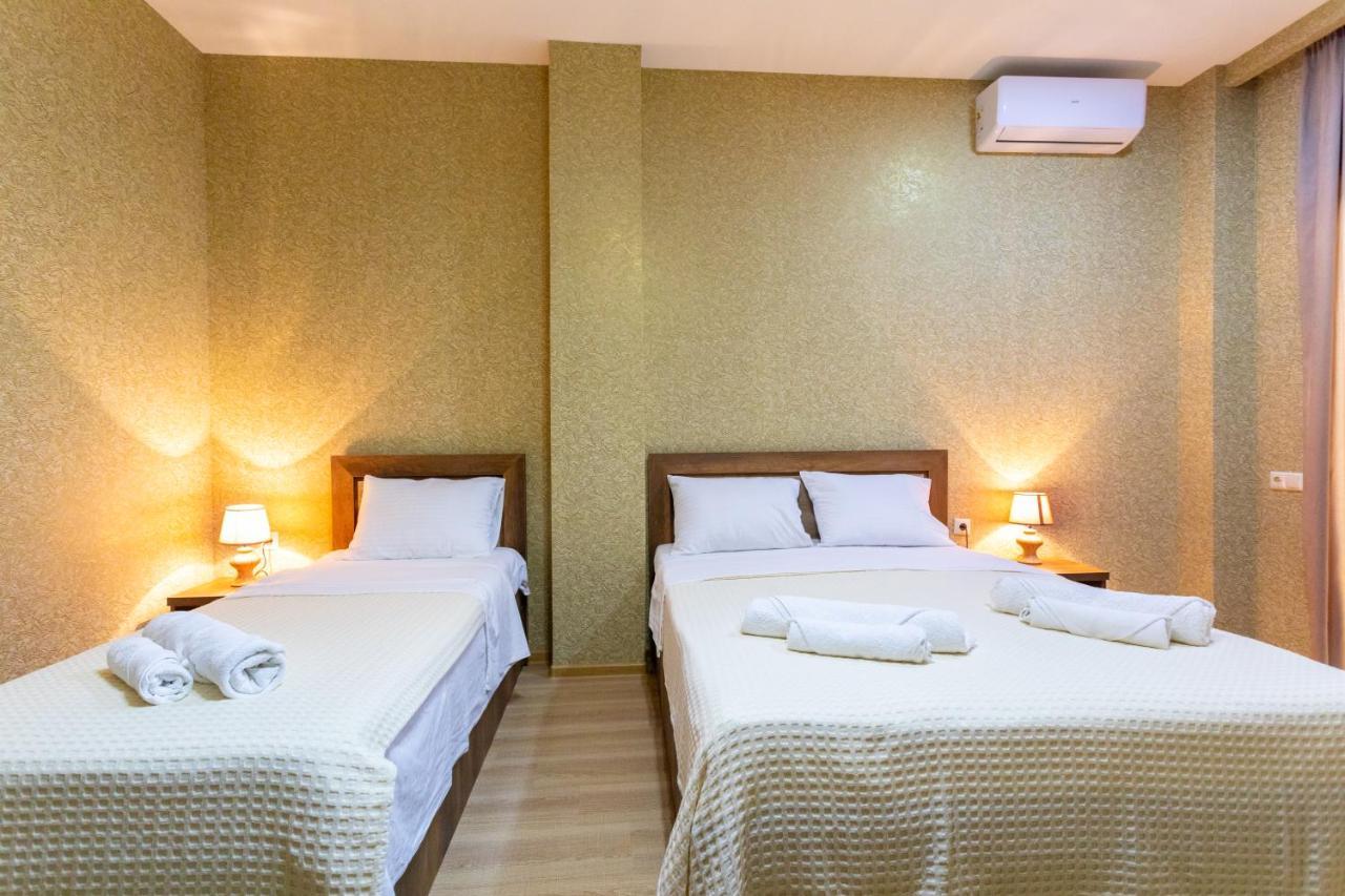 Hôtel Panorama Koutaïssi Extérieur photo
